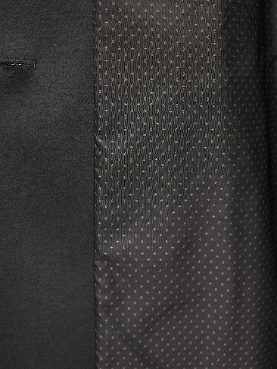 Шерстяное демисезонное пальто с мембраной