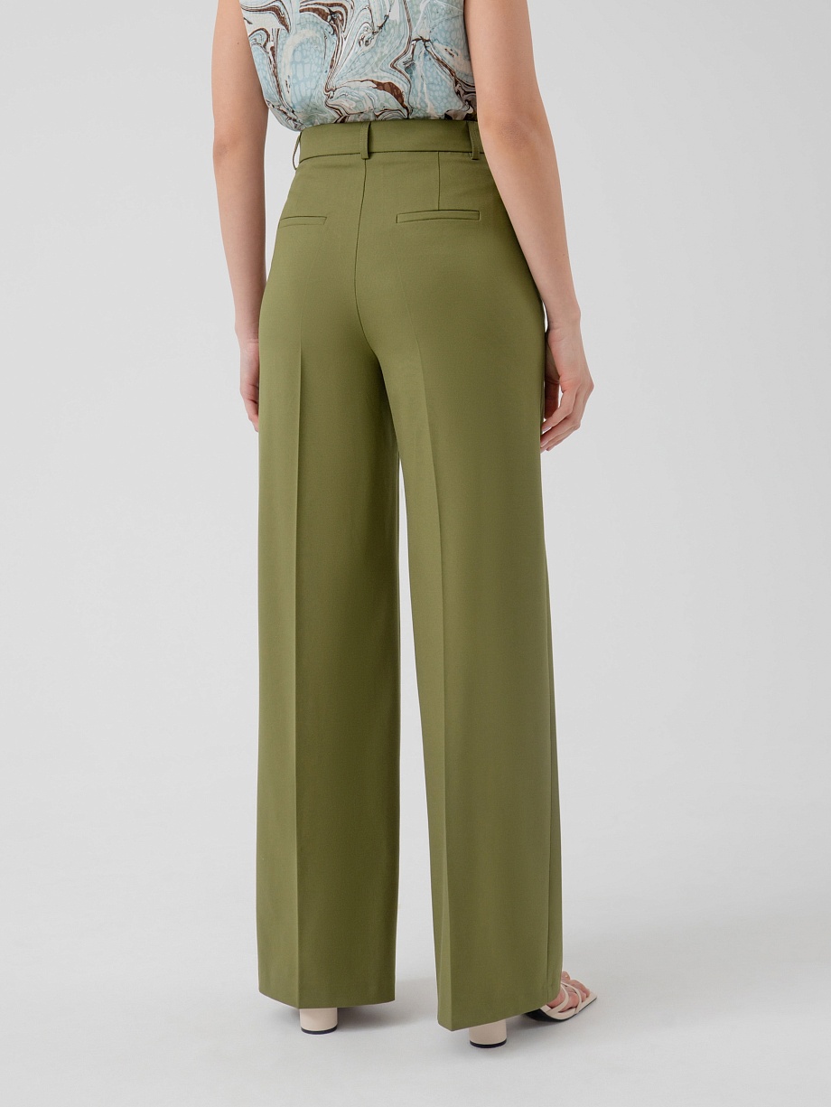 Широкие прямые брюки со стрелками