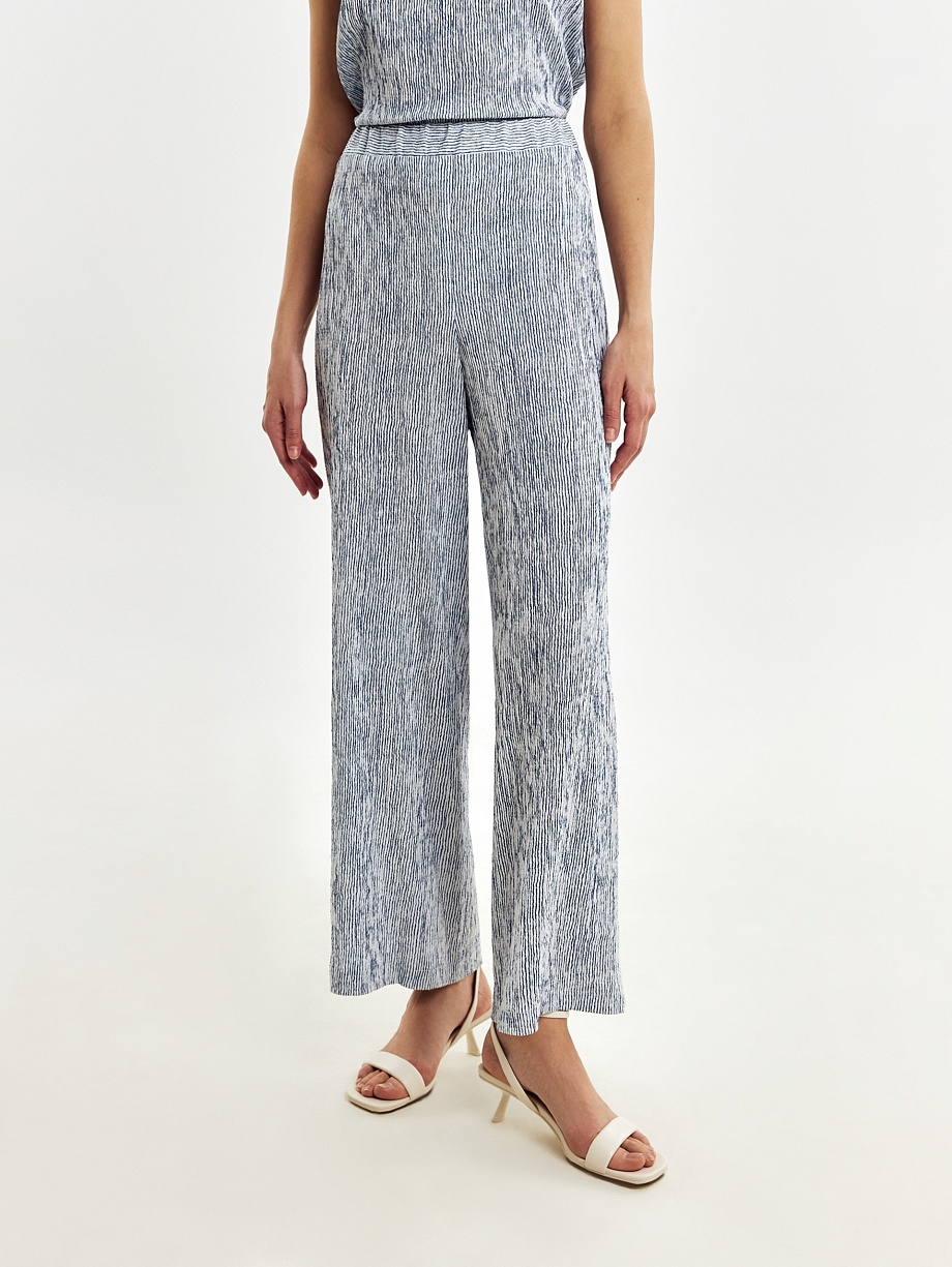 Брюки из фактурной вискозной ткани