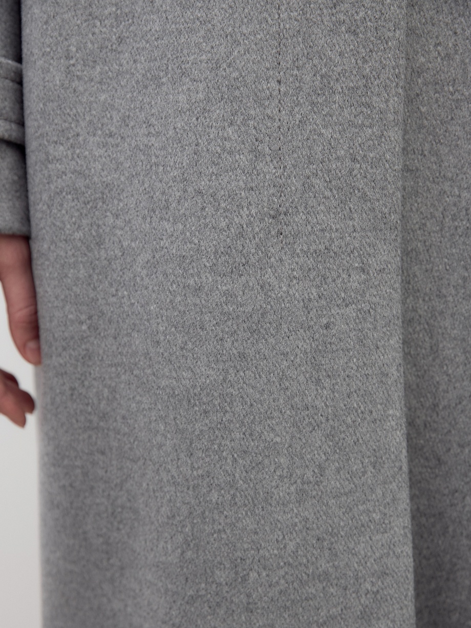 Шерстяное демисезонное пальто с мембраной