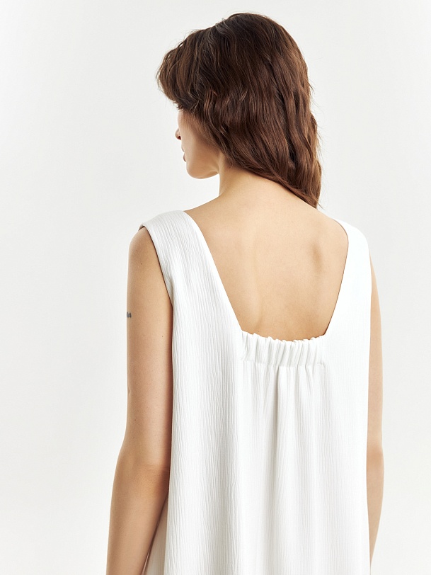 Летний сарафан из фактурной ткани