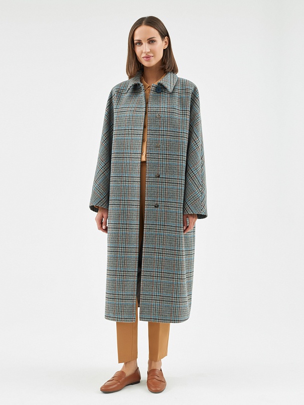 Шерстяное пальто с мембраной и утеплённой спинкой