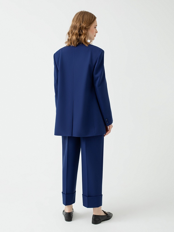 Двубортный прямой жакет