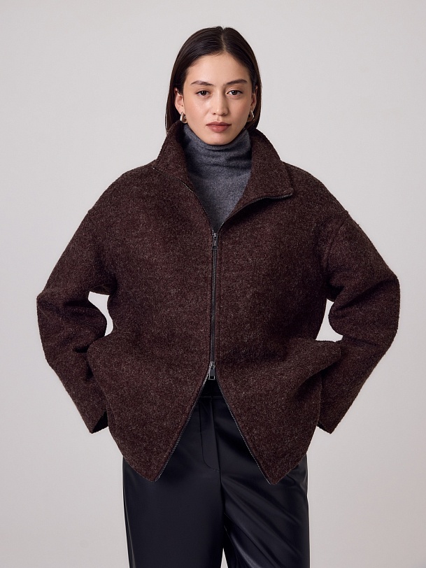 Куртка из шерсти с мембраной и утеплённой спинкой