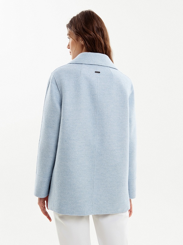 Демисезонное полупальто из шерсти