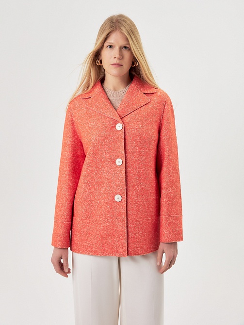 Демисезонное полупальто из шерсти