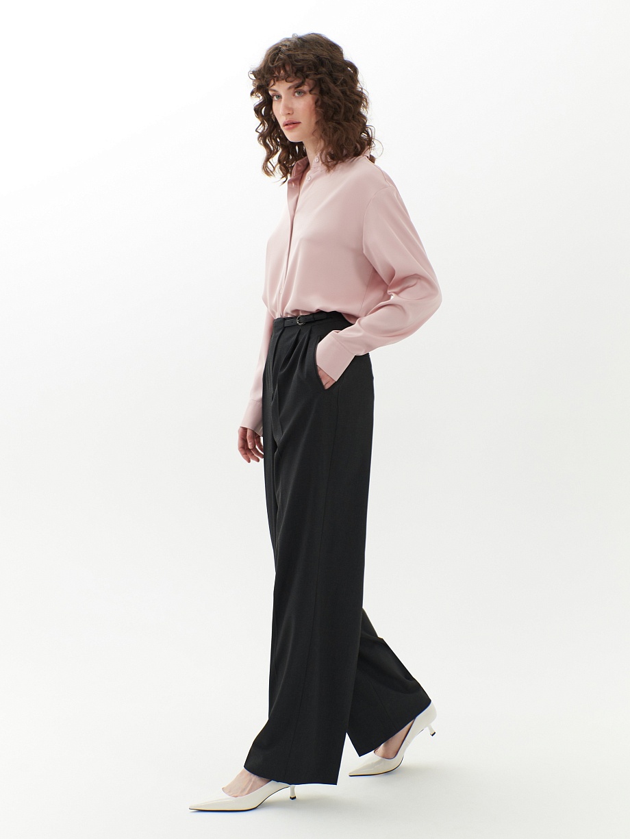 Широкие брюки с асимметричным гульфиком и складками
