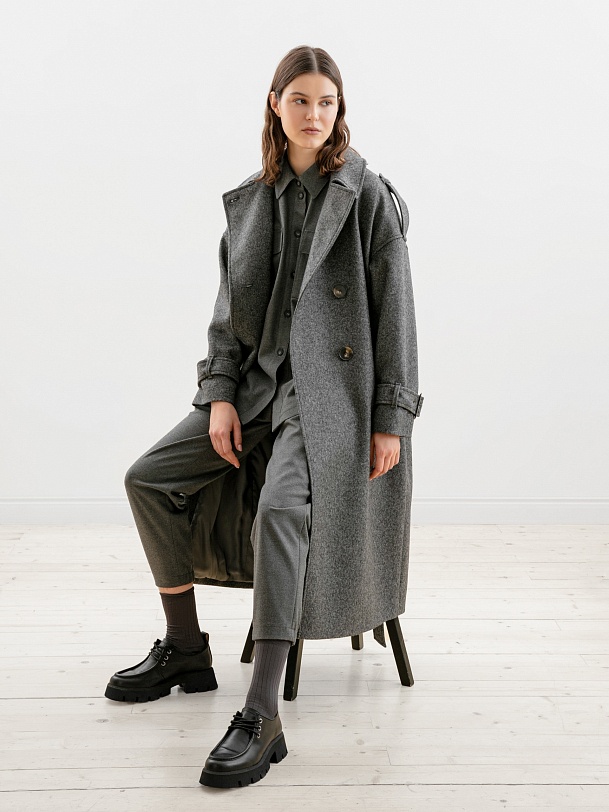 Шерстяное пальто еврозима с мембраной и утепленной спинкой
