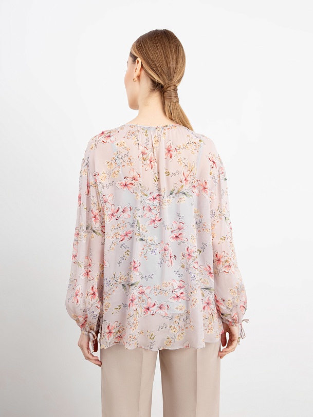 Блузка свободная с длинным рукавом