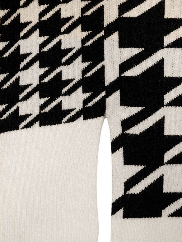 Объемный жаккардовый свитер с асимметричным кроем POMPA арт.1222310hk0490