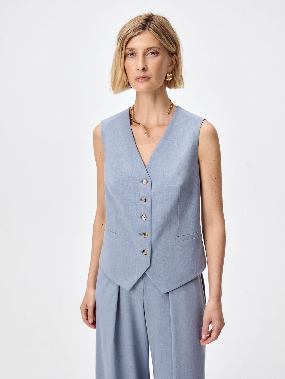 Жилет из костюмной ткани