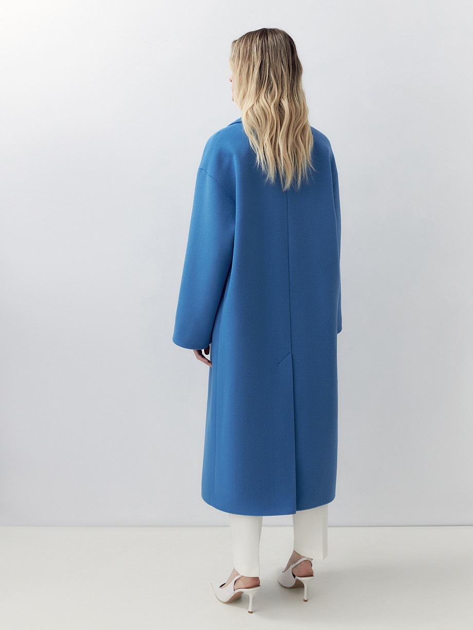 Демисезонное пальто из шерсти с мембраной