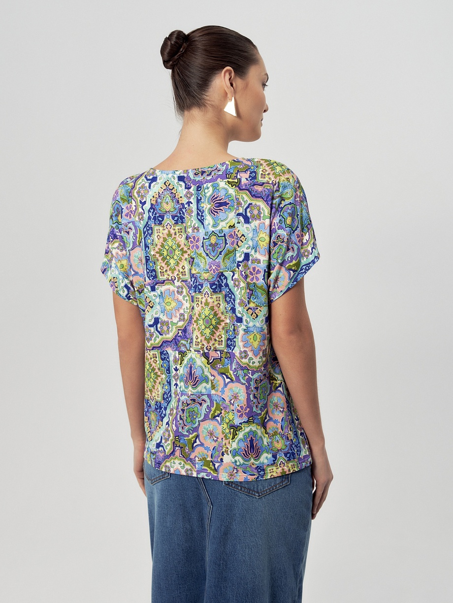 Свободная блуза из вискозного трикотажа