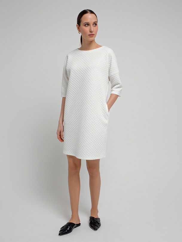 Свободное прямое платье