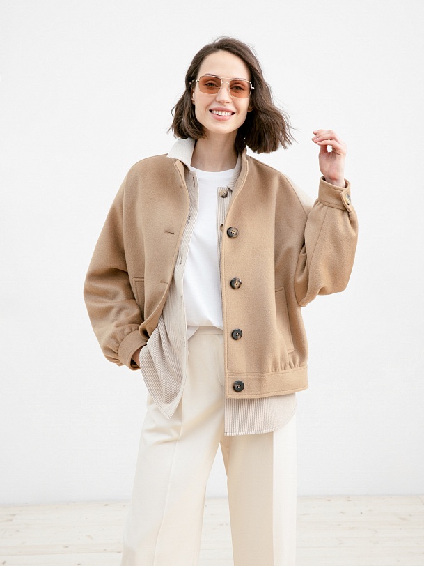 Укороченное пальто-жакет шерстяное