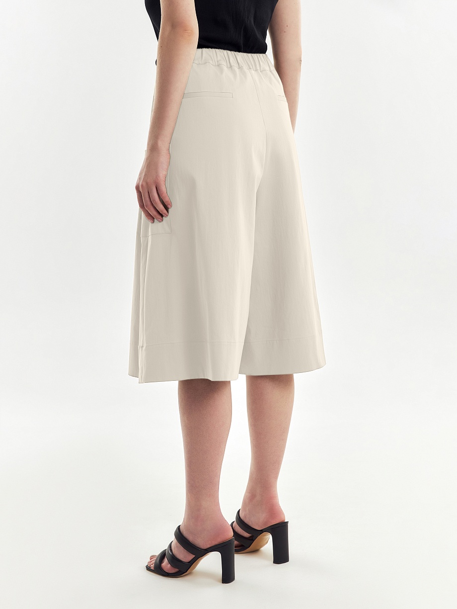 Шорты-юбка с имитацией запаха