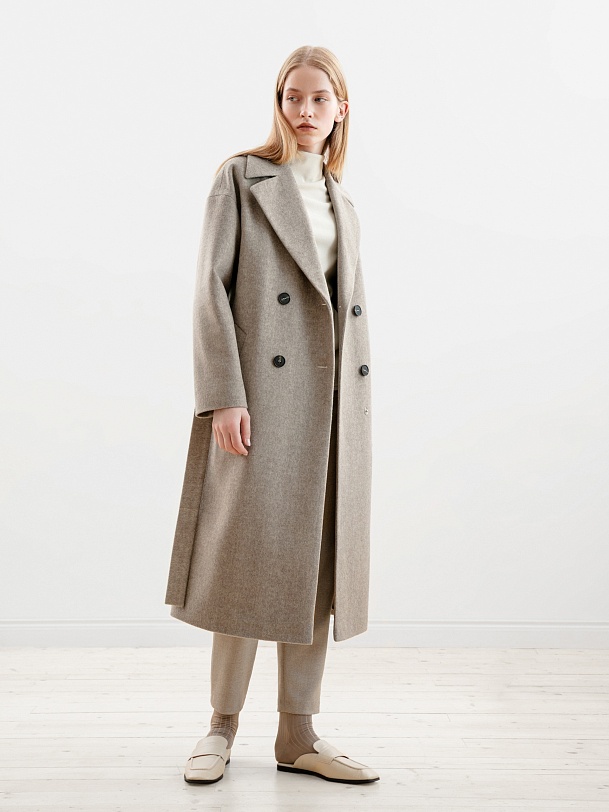 Двубортное шерстяное пальто с поясом и мембраной