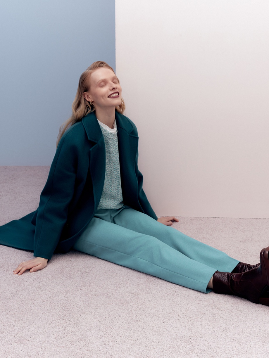 Базовые брюки со стрелками из костюмной ткани