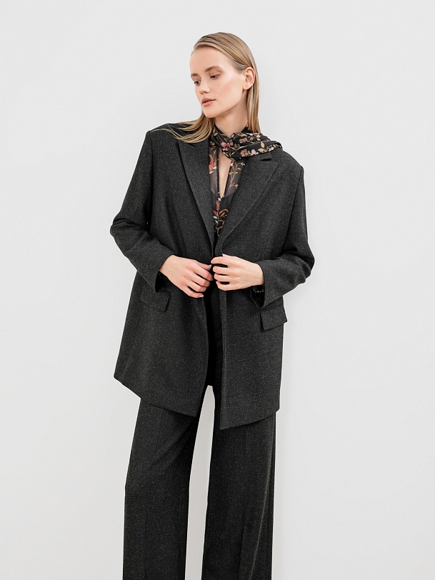 Двубортный жакет с поясом