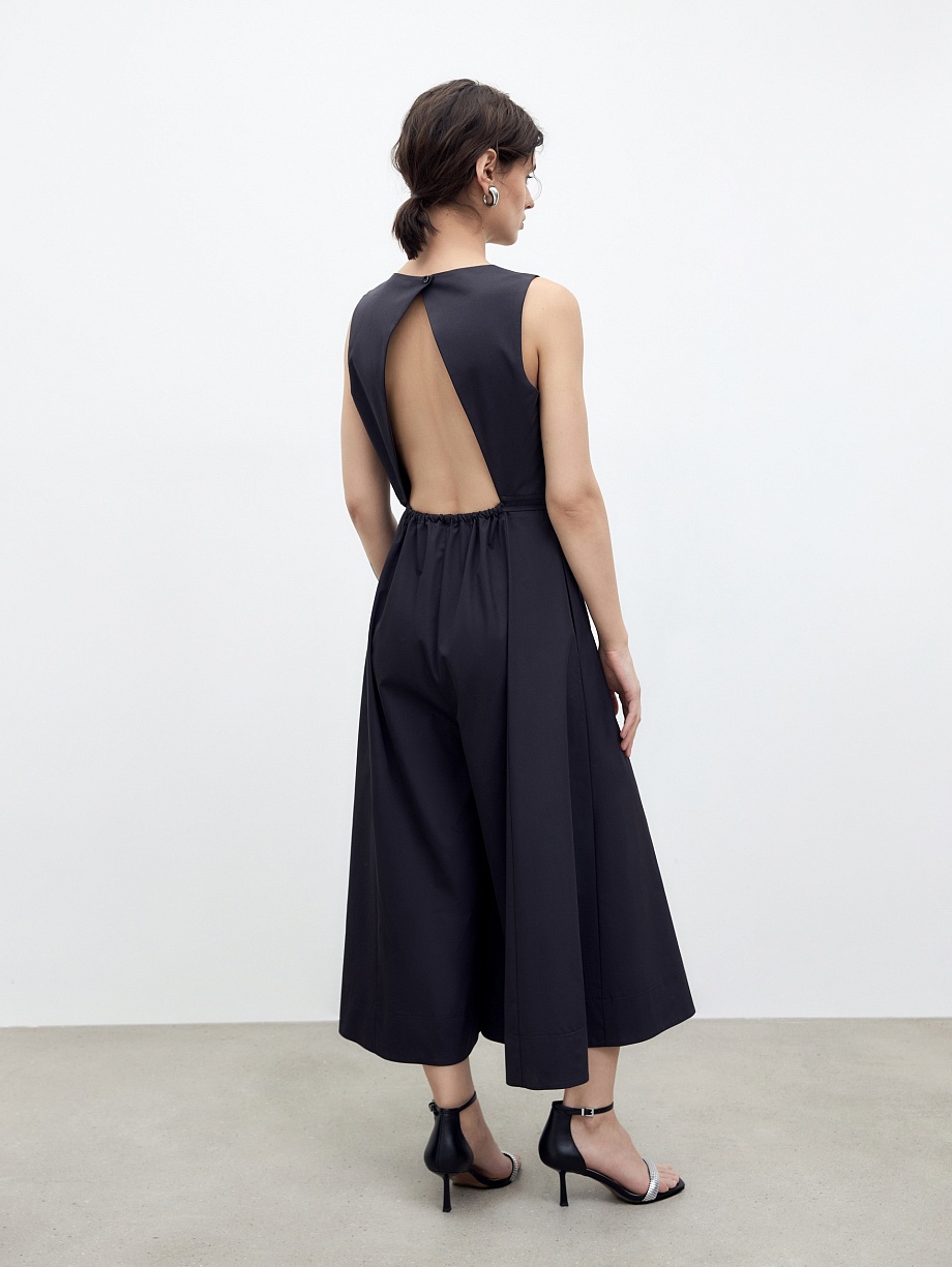 Комбинезон из хлопка с открытой спиной