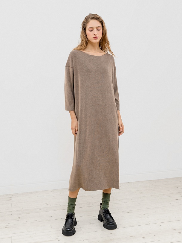 Платье прямое свободное