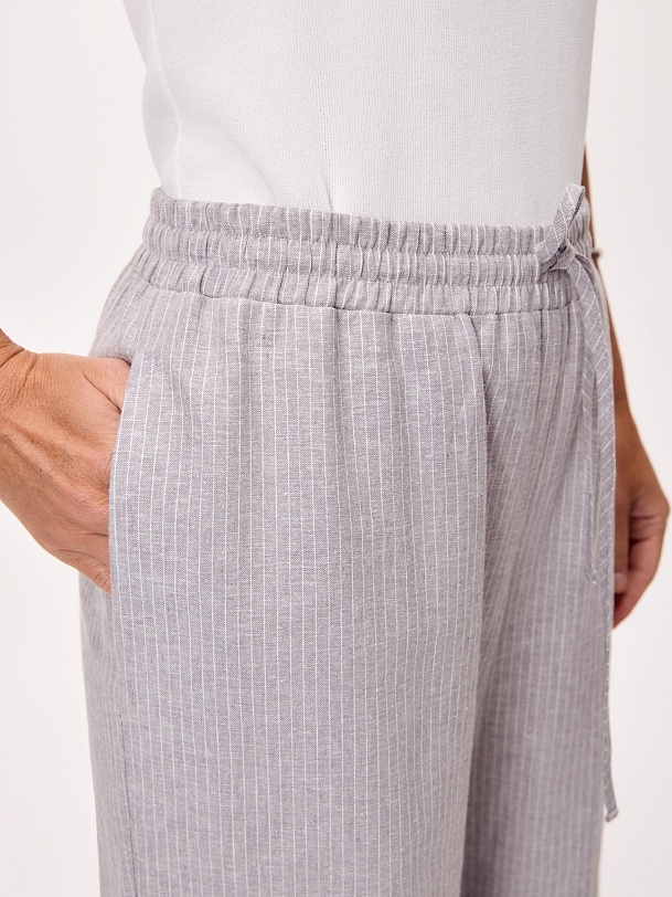 Летние брюки из хлопка и льна