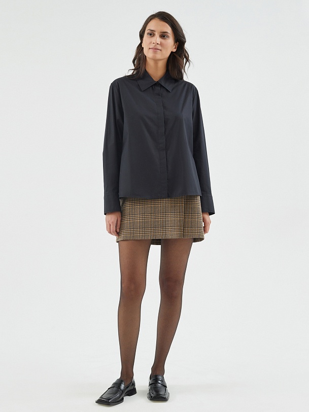 Свободная блуза из хлопка с удлинённой спинкой