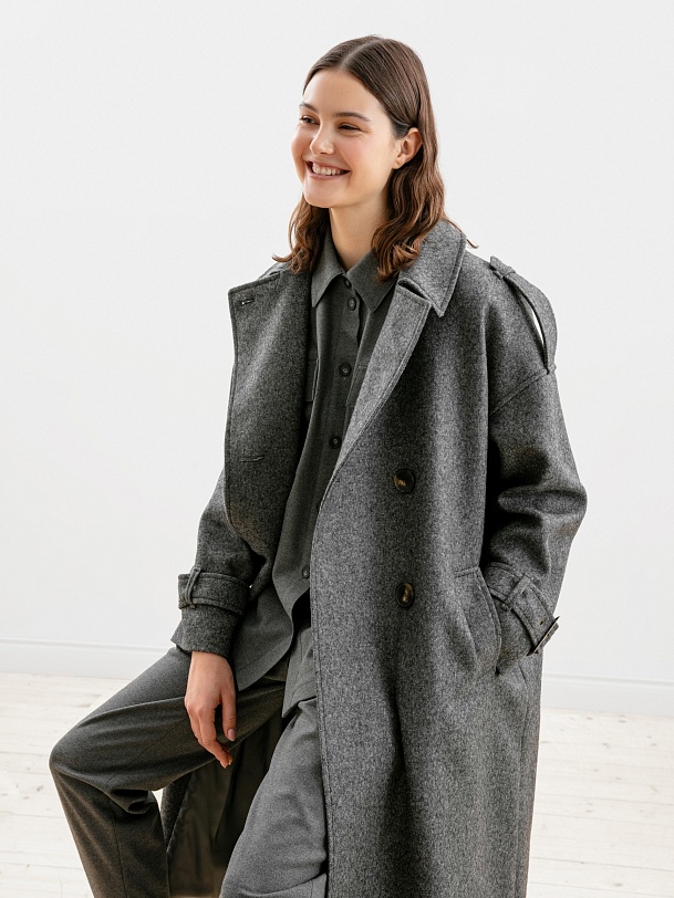 Шерстяное пальто еврозима с мембраной и утепленной спинкой