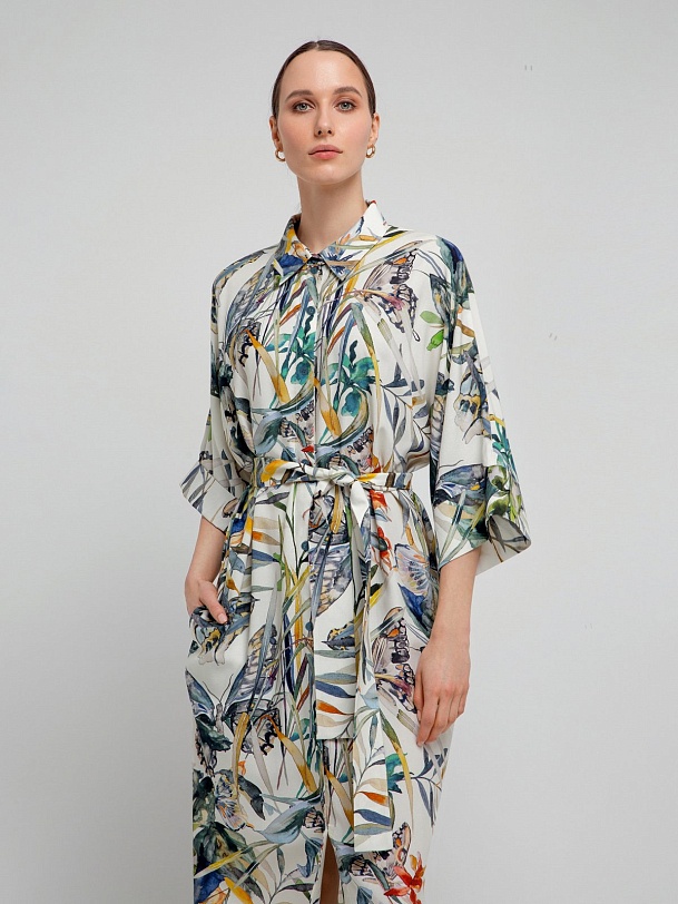 Свободное платье-рубашка из вискозы