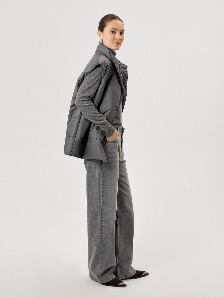 Стеганый жилет из плащевой ткани