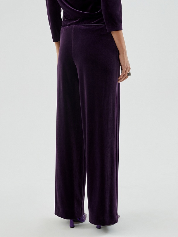 Прямые широкие бархатные брюки