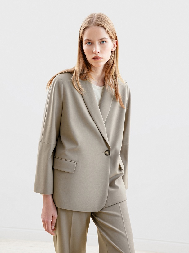 Свободный прямой жакет