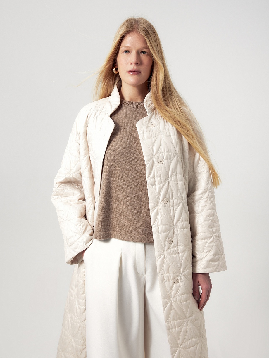 Демисезонное пальто из плащевой ткани с мембраной