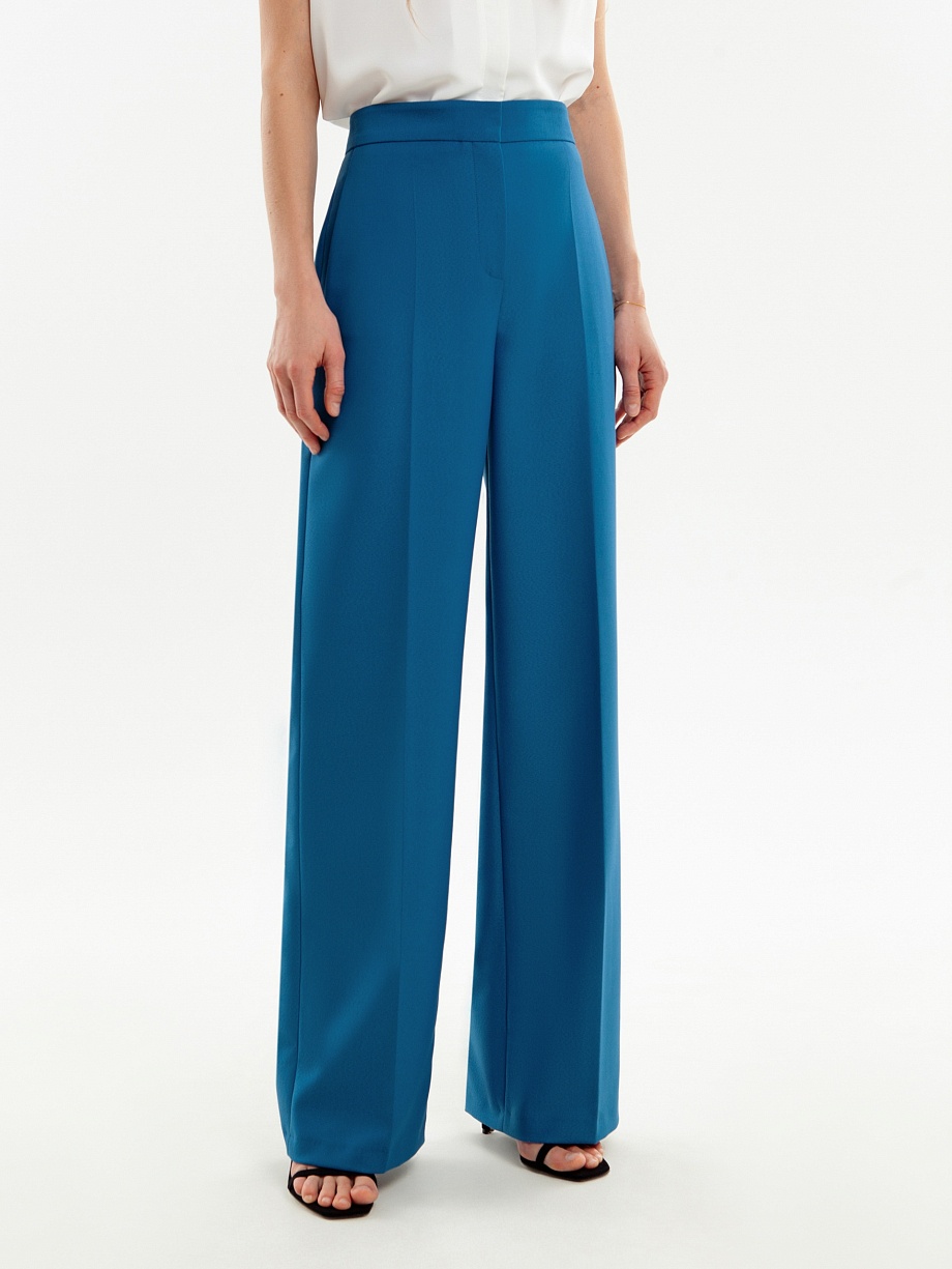 Широкие брюки со стрелками из костюмной ткани