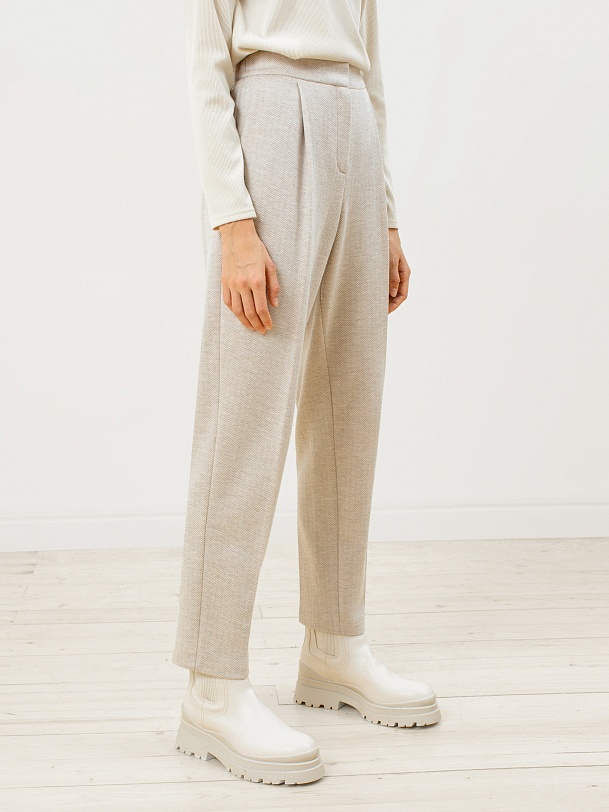 Прямые брюки со стрелками