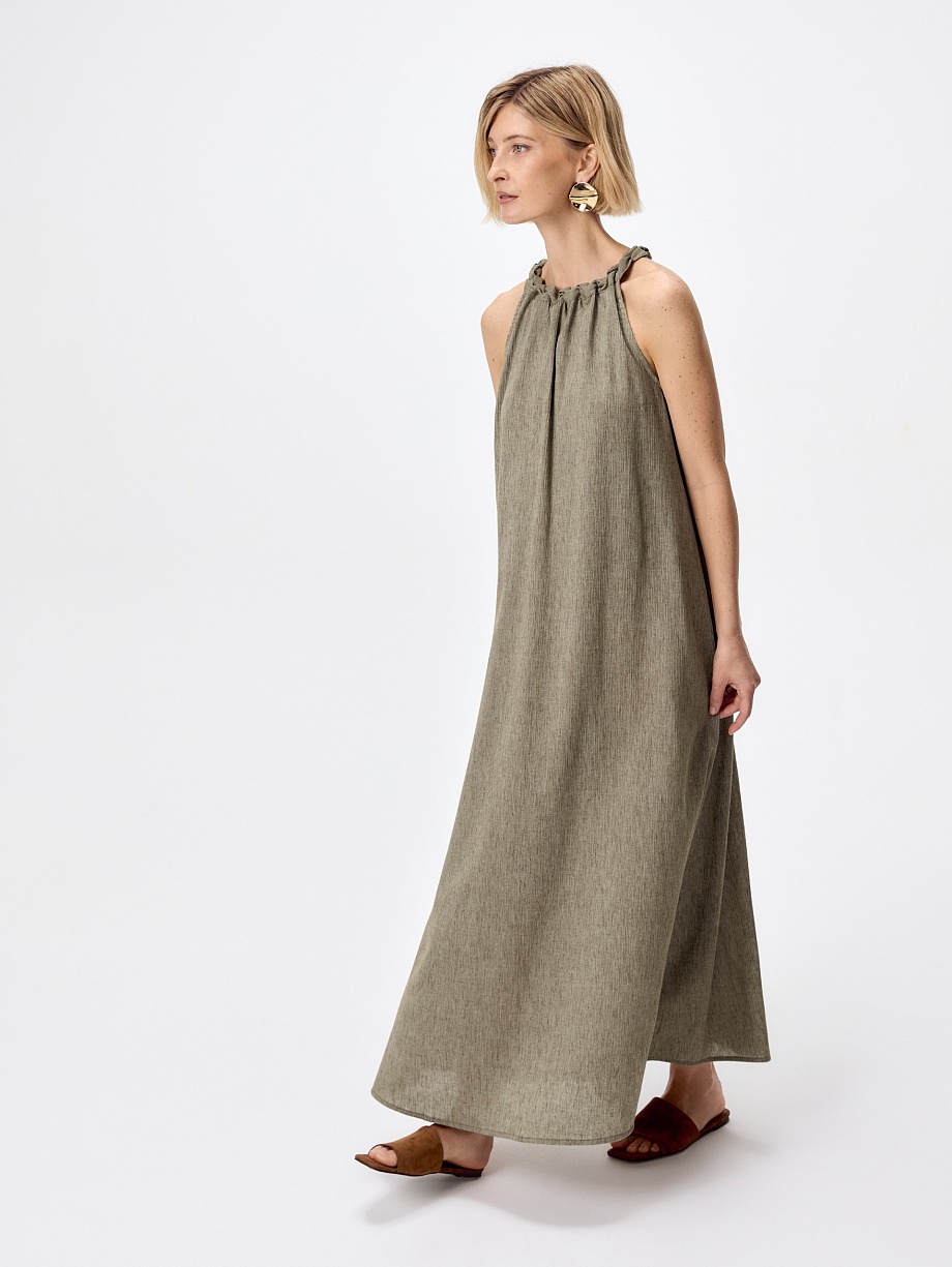 Летний сарафан с завязками на спине