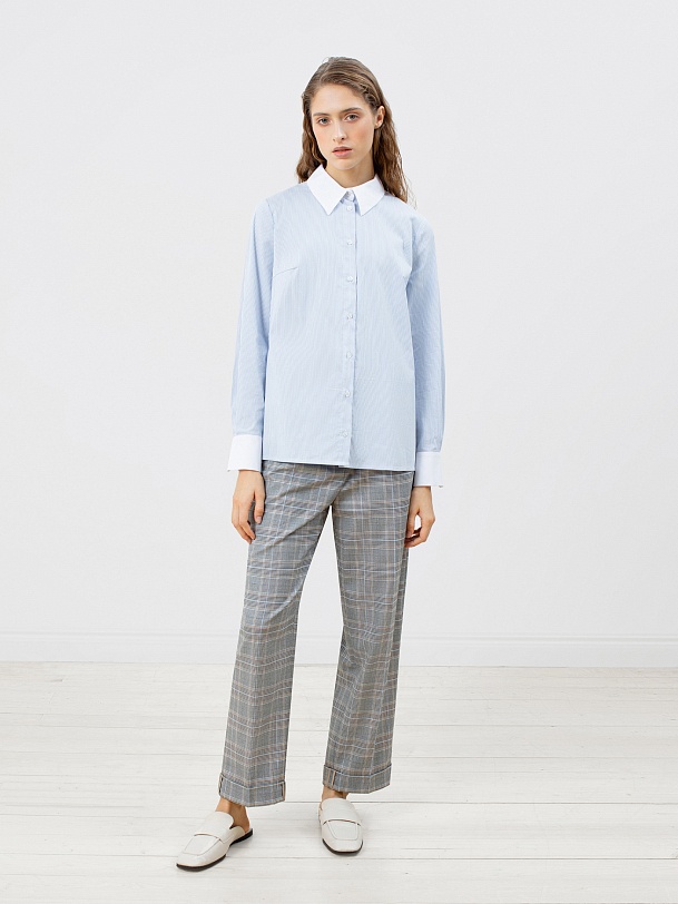 Блузка с отложным воротником