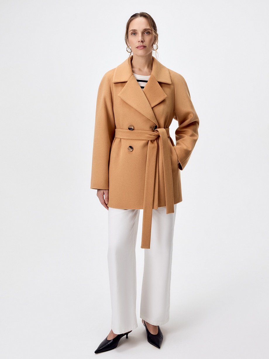 Классическое полупальто из премиальной шерсти с мембраной