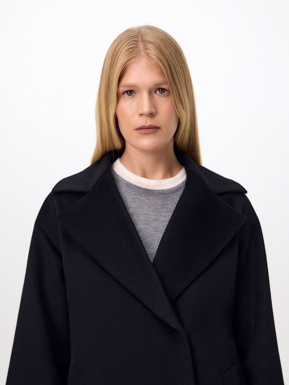 Пальто из 100% шерсти с мембраной, утеплённой спинкой и съёмным капюшоном