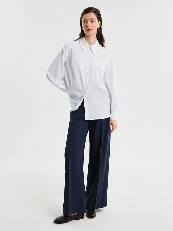 Расклешенные брюки со стрелками из костюмной ткани