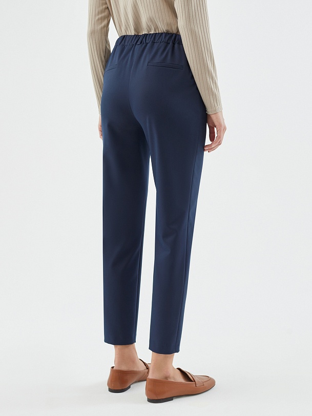 Зауженные брюки из костюмной ткани