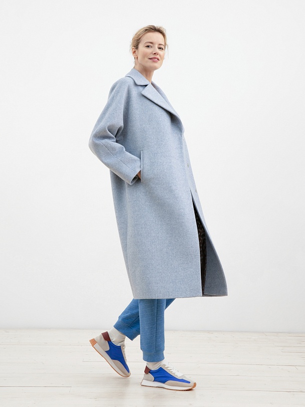 Шерстяное демисезонное пальто с мембраной