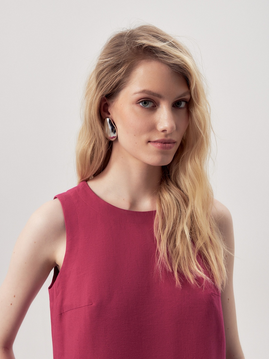 Яркая блуза из льна и хлопка без рукавов