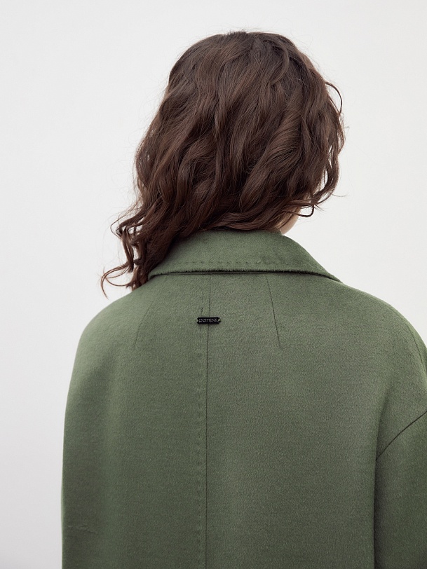 Шерстяное демисезонное пальто с мембраной