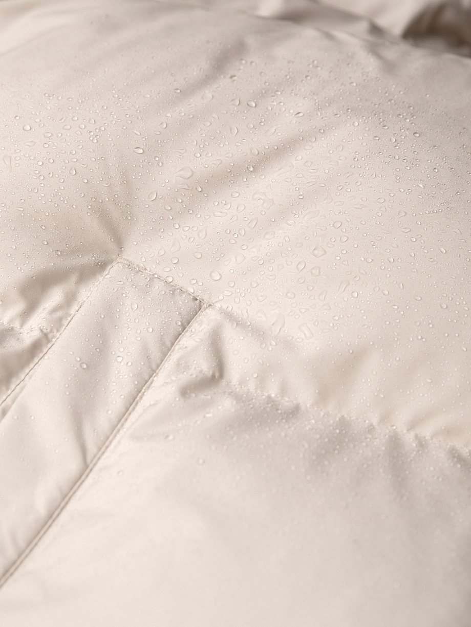 Укороченный пуховик с утеплителем 90% пух и 10% перо