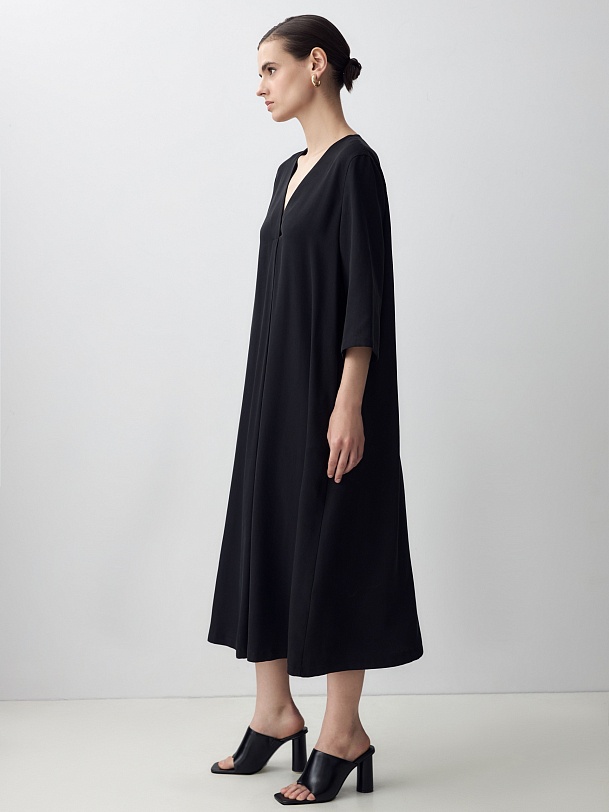 Прямое свободное платье миди из вискозы