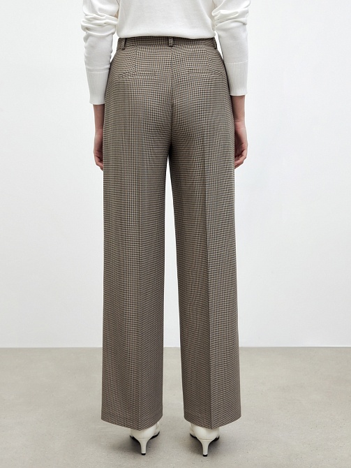 Прямые свободные брюки из костюмной ткани "пье-де-пуль"