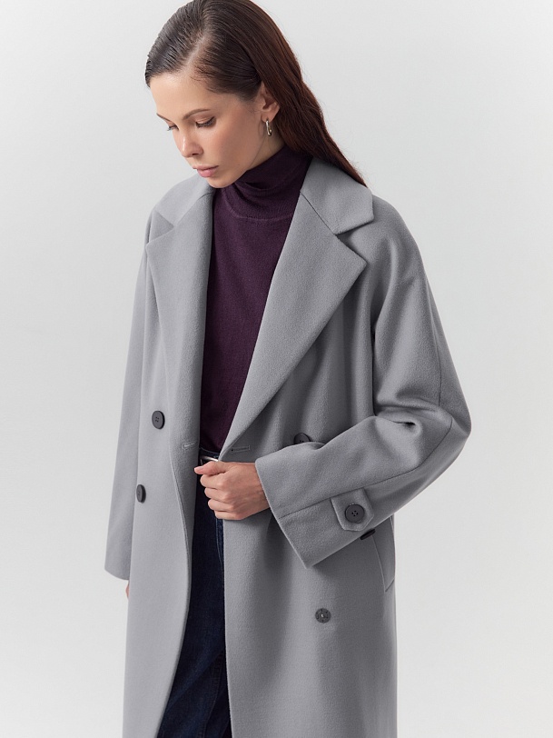 Шерстяное пальто с мембраной, утеплённой спинкой и съёмным капюшоном