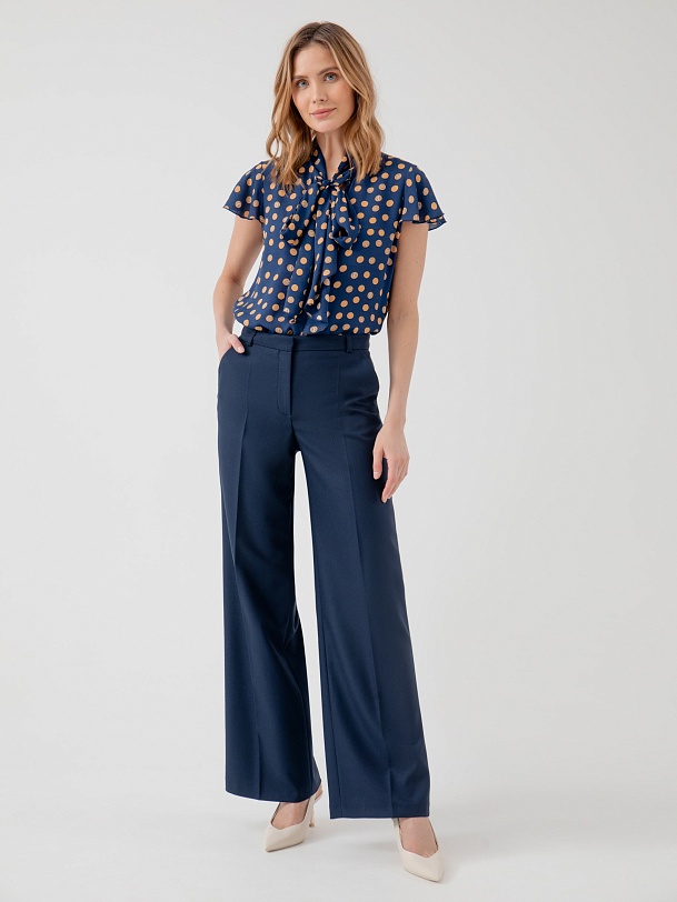 Прямые брюки на низкой посадке