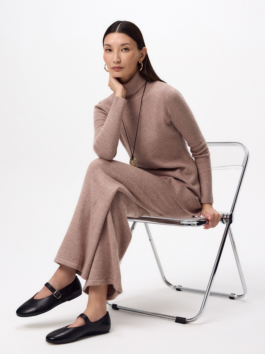 Костюм из шерсти и кашемира